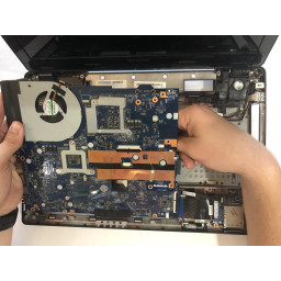 Lenovo IdeaPad Y580-2099 Замена материнской платы