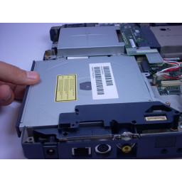 Замена оптического привода Toshiba Satellite 1805-S177